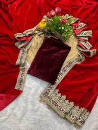 Beautiful Velvet Saree With Blouse Piece
