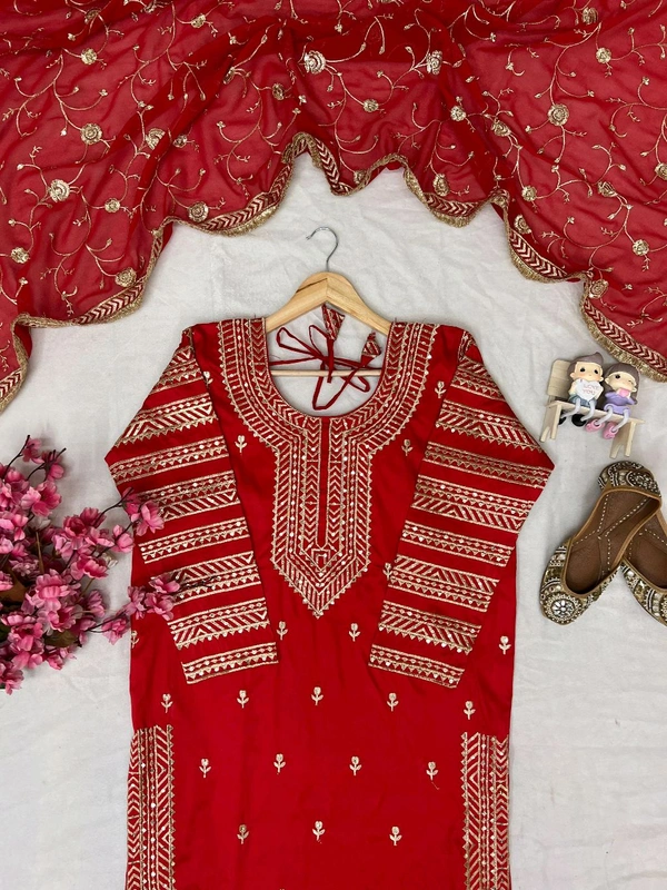 Celebrity Style Indo Western Lehenga Set in Taffeta Silk - M