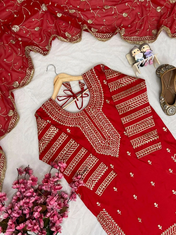 Celebrity Style Indo Western Lehenga Set in Taffeta Silk - M