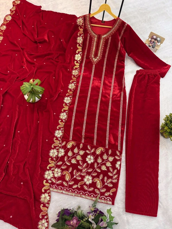 Handwork Fully Embroidery Velvet Suit - XXL