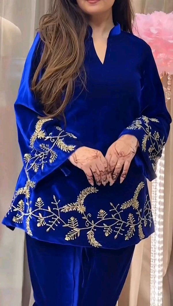 Velvet Co-ord Set - M