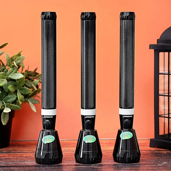 Brand: Olsenmark3.6 3.6 out of 5 stars 5Olsenmark 3-Piece Rechargeable Super Bright Led Flashlight with Built-In 3000Mah Battery | Model No OMFL2604 with 2 Years Warranty - Black