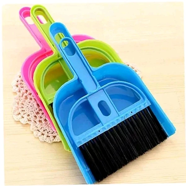 Mini DustPan With Brush