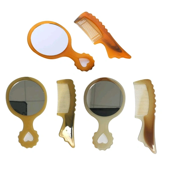 Girls Favourite Handy Mirror With Comb MC123