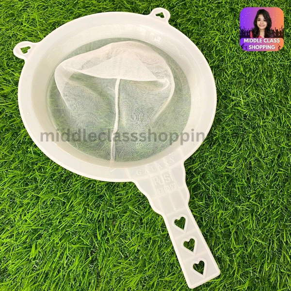 Medium Sized Premium Funnel Shaped Cone Filter Spoon MC435
