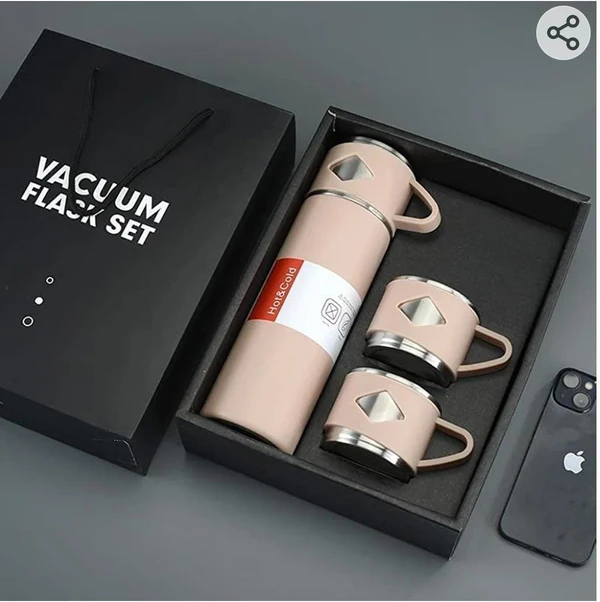 Vacuum Flask Set With 3 Cups - Peach Color