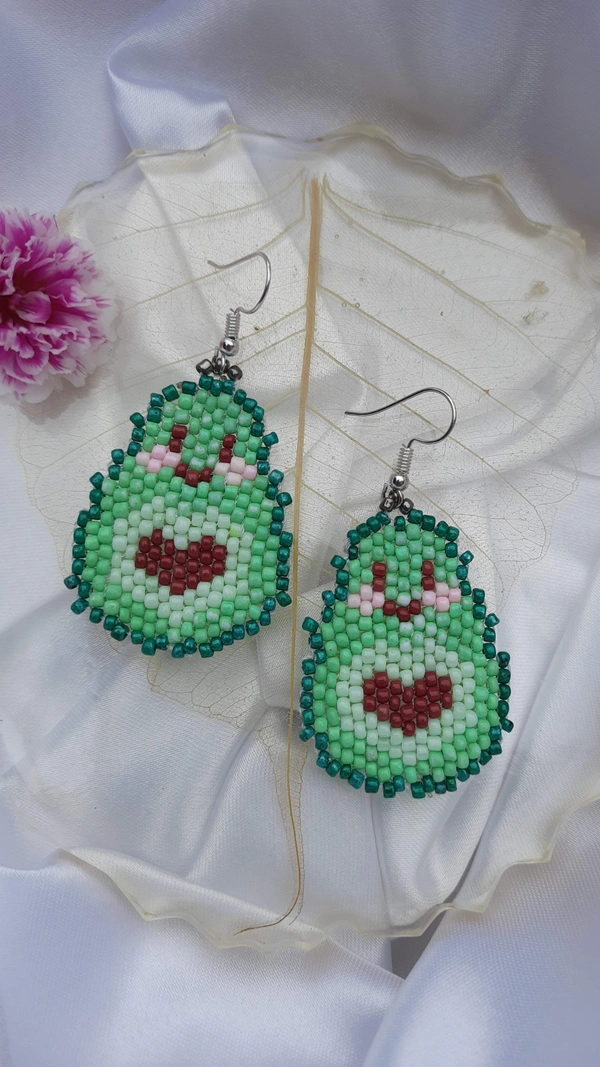 Avocado Earring 