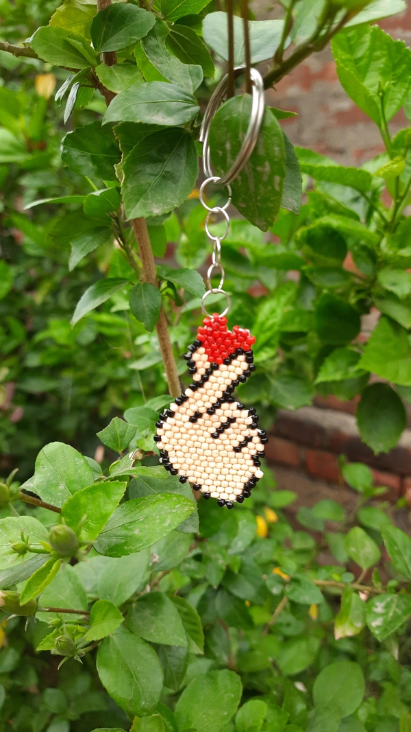 Beaded Fingerheart Keychain