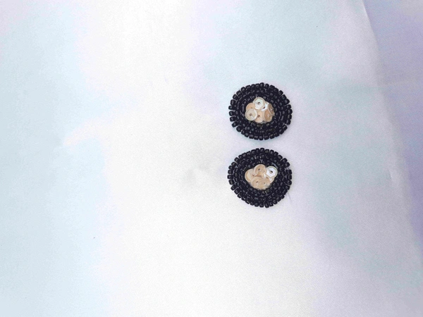 Black Beauty Stud