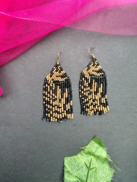 BLACK MAGIC earring