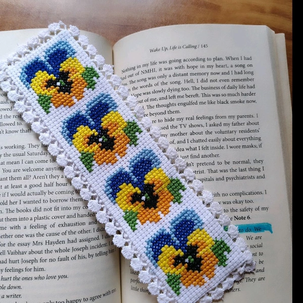 Pansy Bookmark 