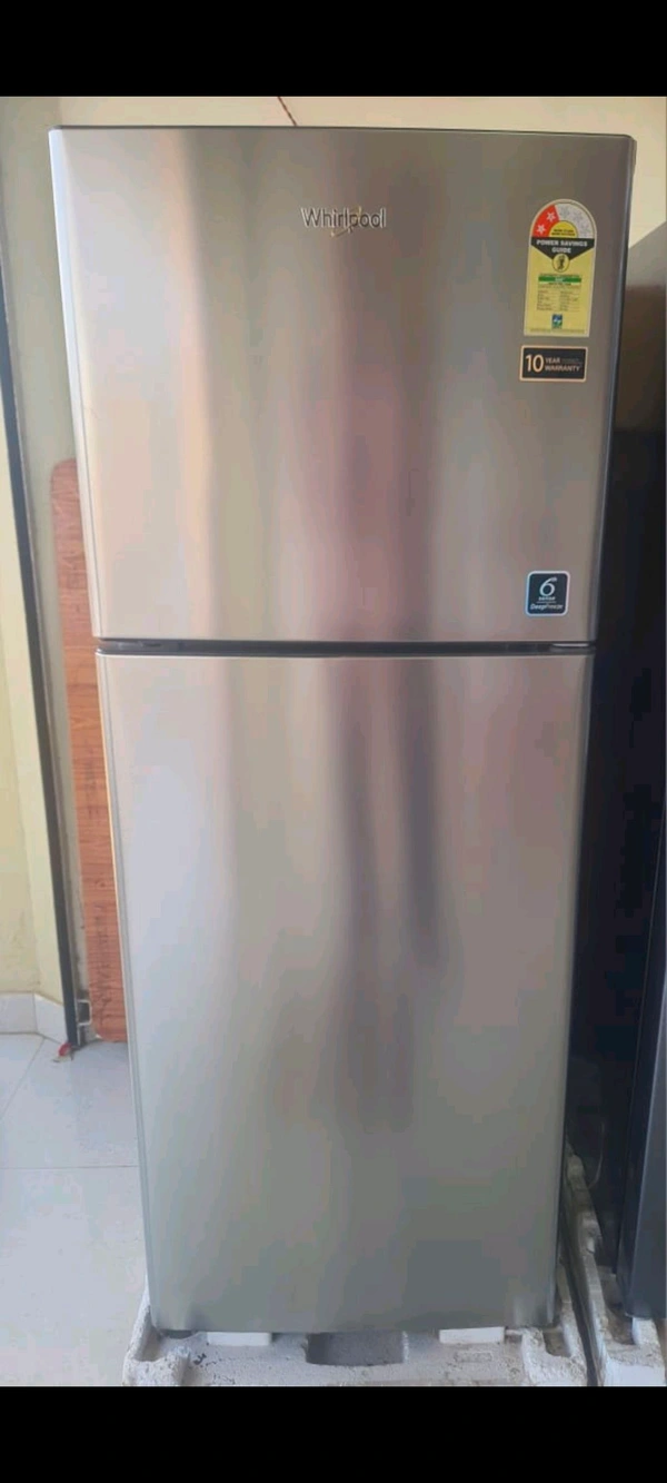 Whirlpool Double Door 2 Star 