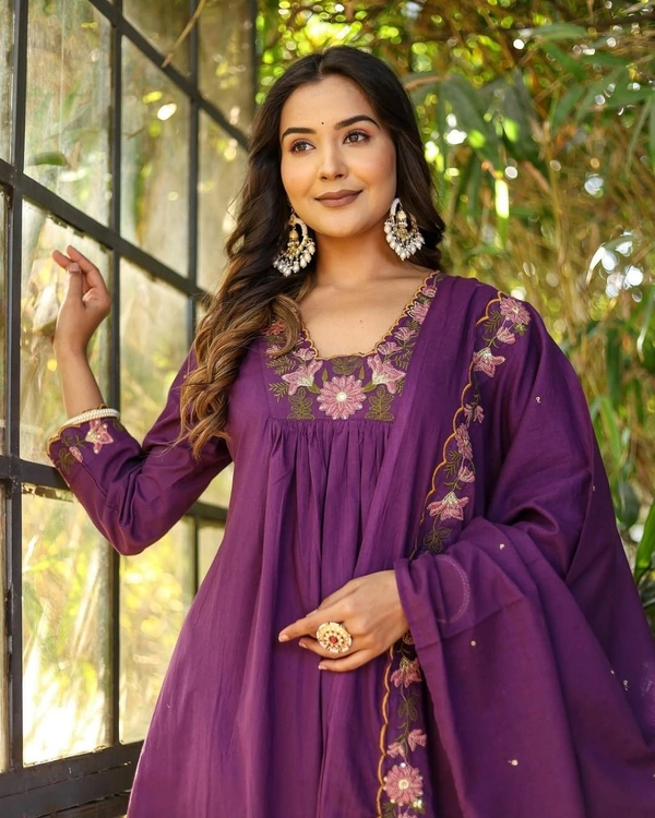 DESIHOOR Women’s Embroidered Kurta Set with Dupatta | Purple Rayon Slub | Festive & Party Wear - Cherry Pie, M