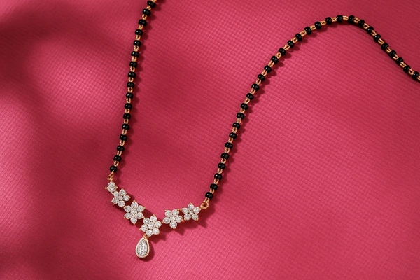 Sparkling Floral Mangalsutra – Elegant & Graceful 