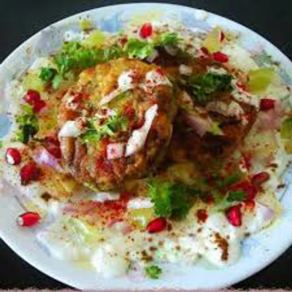 chat , pani puri , batase,and matar ,tikiya - Chaat (चाट - आलू टिक्की)