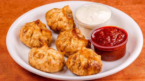 Momos and finger ( tasty hot by grozec) - fried momos(soya) - 8 piece