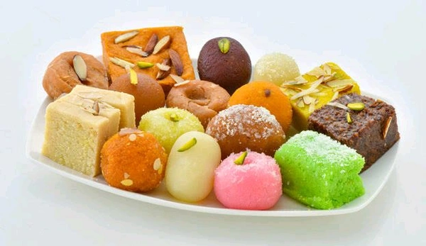 सभी मिठाई( by krishna M, राम M.)  - jalebi, chhena, rasgolla, mix mithai, sweets, swits, gulab jamun, barfi - मिक्स मिठाई 1 kg