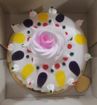 Cakes, Ice creams, pastie - custom special cakes (price - 200 to 800)