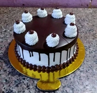 Cakes, Ice creams, pastie - custom special cakes (price - 200 to 800)