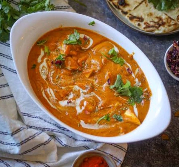 पनीर स्पेशल डिशेज- shahi paneer, matar paneer, kadhai paneer, butter paneer - शाही पनीर 1 प्लेट