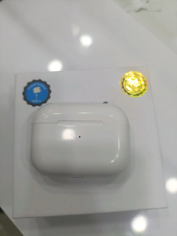 Airpods Pro ( With ANC) - White