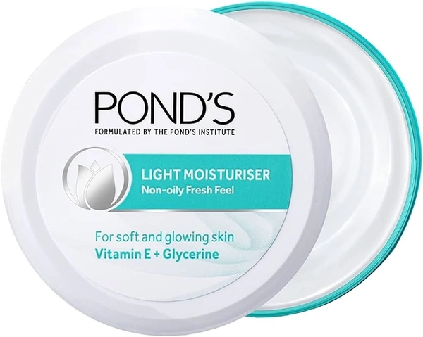 Pond's Light Moisturiser, 150ml