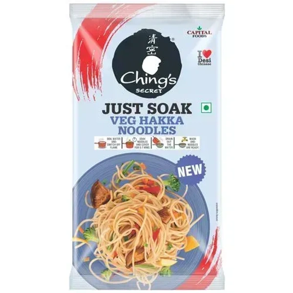 Ching's Secret Just Soak Veg Hakka Noodles, 150g