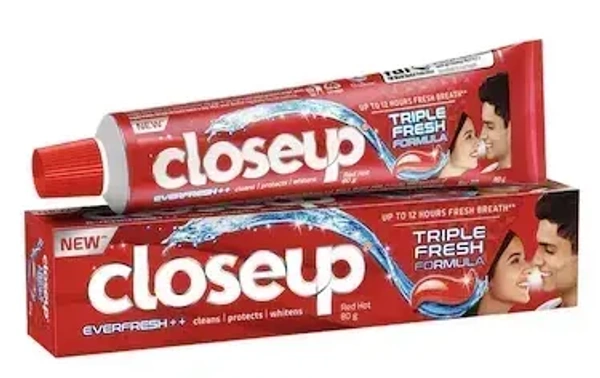 Closeup Toothpaste Everfresh Plus Red Hot Triple Fresh Formula, 90g