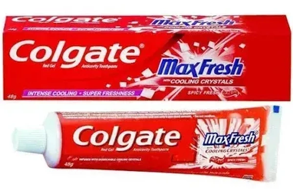 Colgate Max Fresh Cooling Crystals Spicy Fresh Red Gel Anticavity Toothpaste, 46g