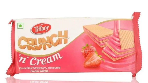 Tiffany Crunch N Cream Strawberry Flavoured Cream Wafers, 75g