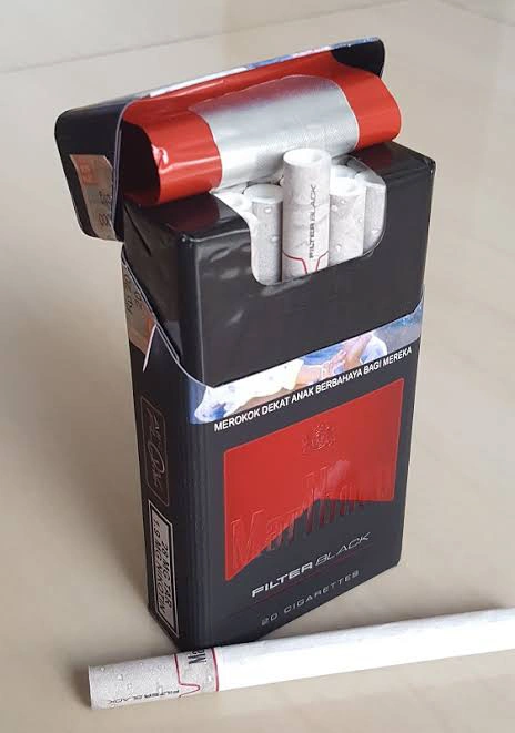 Marlboro Black Filter