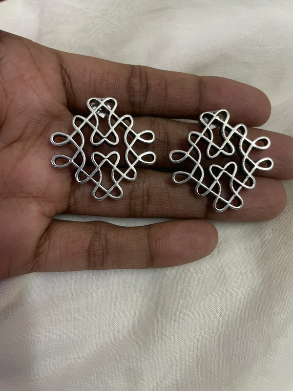 Kaveri Brass silver Tone Stud