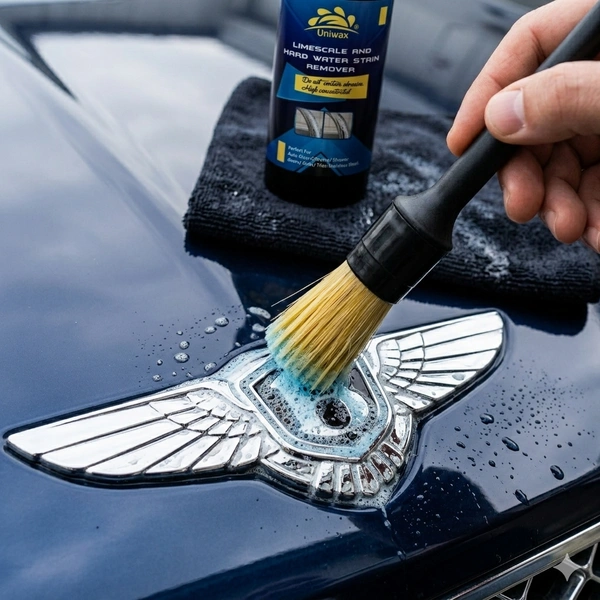 Uniwax UL13 Hard Water Stain Remover for Cars | Chrome, Logos & Door Handles Cleaner | 1kg - 1kg