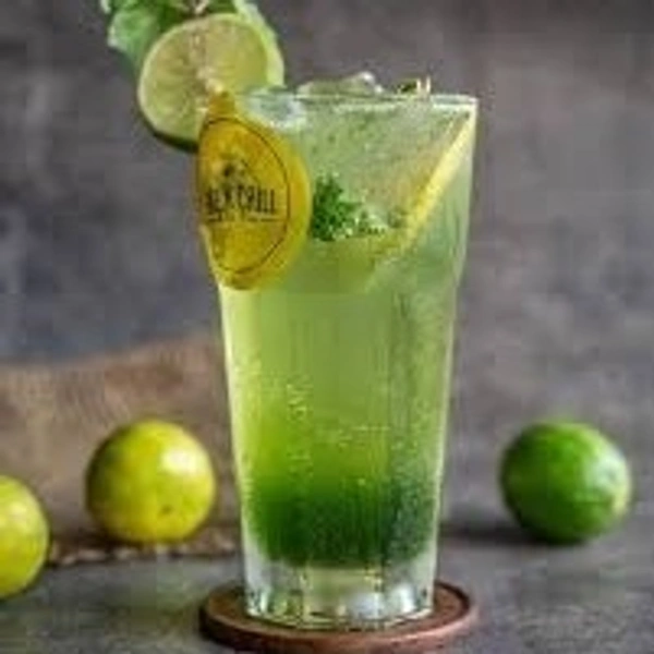 GREEN APPLE MOJITO 