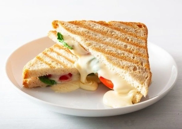 Cheesy Grilled Sandwich