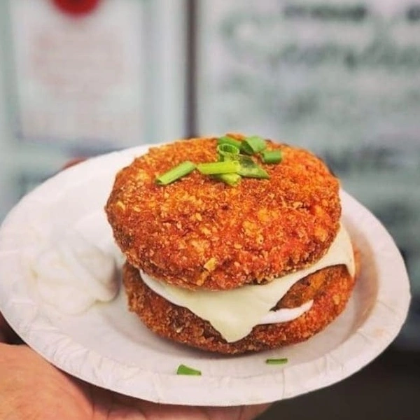 Kurkura Burger KFC Style