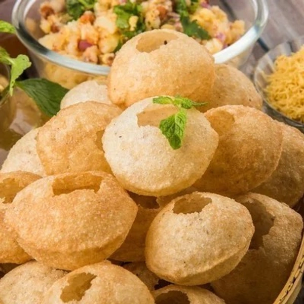 Atta Pani Puri / Golgappe 
