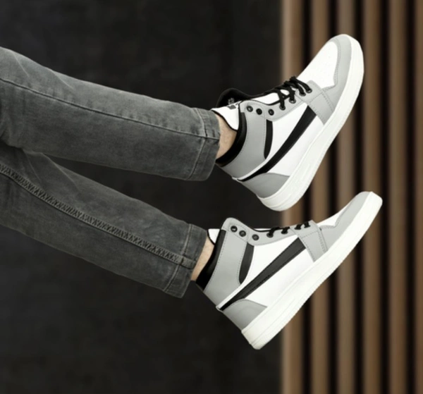 Sneakers  - Red, 9