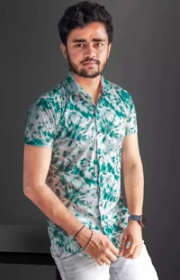 Partywear Shirt  - Screamin' Green, L