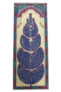 PALAK SAXENA Handmade designing tree (Leaf) Wall hanging Pattachitra Art Work on Tussar Silk for Home and Office Decoration Pattachitra painting Hand painted