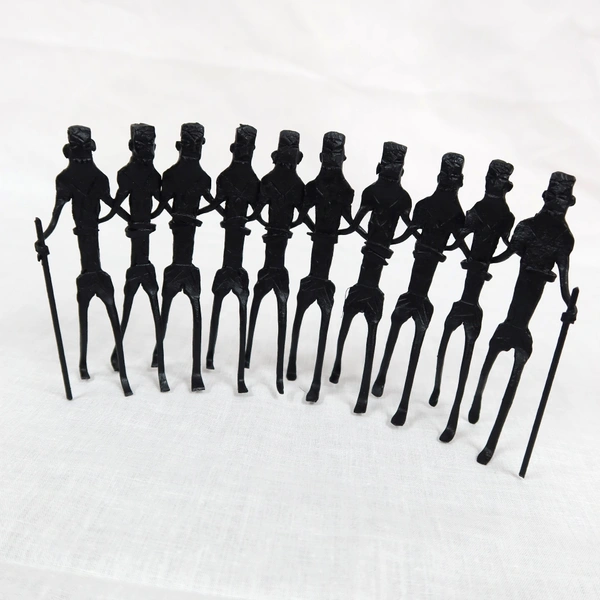 Palak Saxena  Antique Bastar Tribal Art Home décor | Handmade Showpiece Gifts - Table Decor, Corner Shelves & Office Decor Showpiece Handicraft - 5 Walking Tribals - Black - Standard
