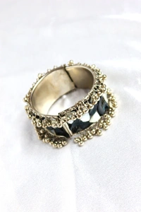 Adjustable Wide Cuff Bracelet – Black and White Shell Inlay with Vintage Look - Black