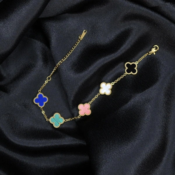 Graceful Adjustable Charm Bracelet – Stylish & Chic Wrist Jewellery for Women & Girls