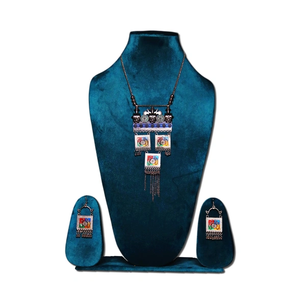 Timeless Beauty Traditional Oxidized Silver Necklace Set – Stylish Ethnic jewellery for Women