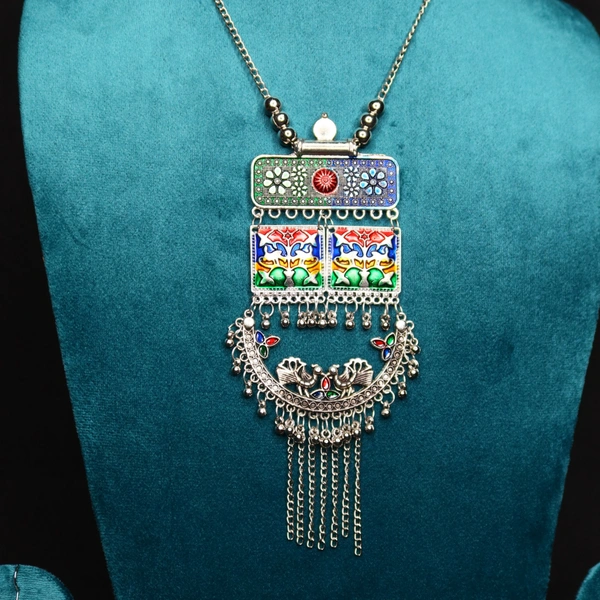 Timeless Beauty Traditional Oxidized Silver Necklace Set – Stylish Ethnic jewellery for Women