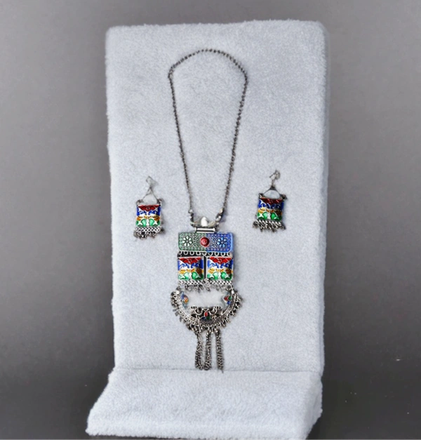 Timeless Beauty Traditional Oxidized Silver Necklace Set – Stylish Ethnic jewellery for Women