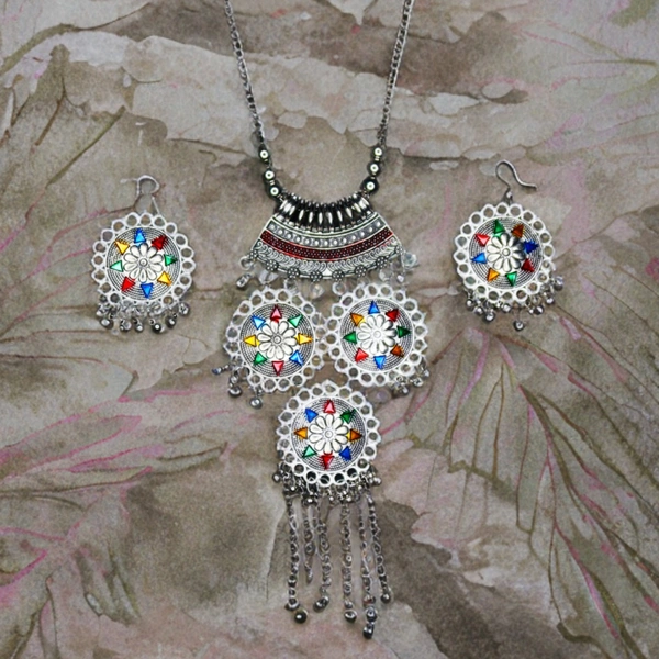 Timeless Beauty Traditional Oxidized Silver Necklace Set – Stylish Ethnic jewellery for Women