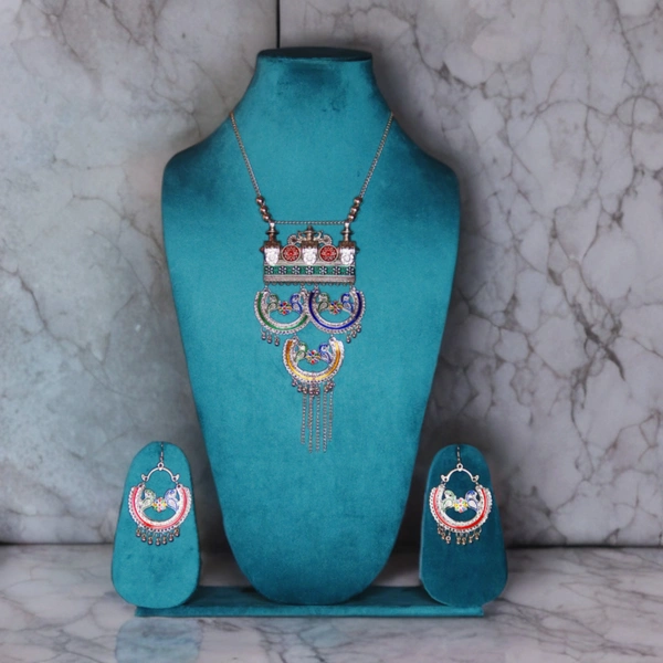 Timeless Beauty Traditional Oxidized Silver Necklace Set – Stylish Ethnic jewellery for Women