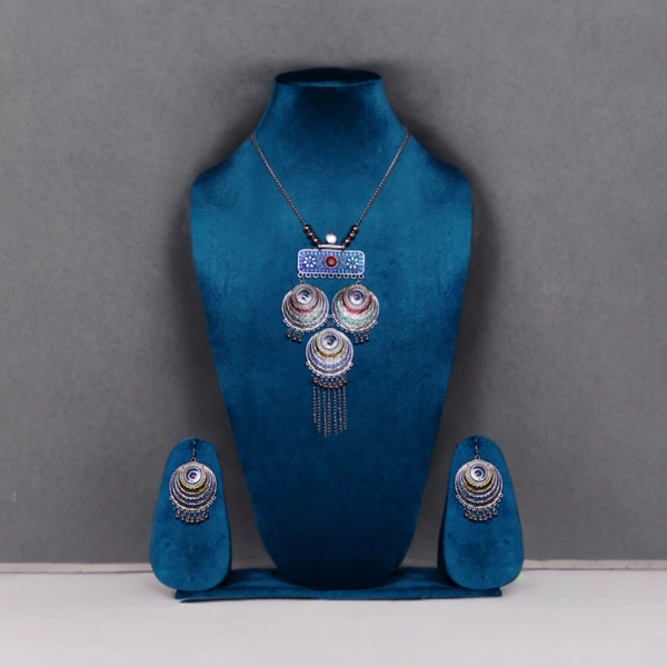 Timeless Beauty Traditional Oxidized Silver Necklace Set – Stylish Ethnic jewellery for Women