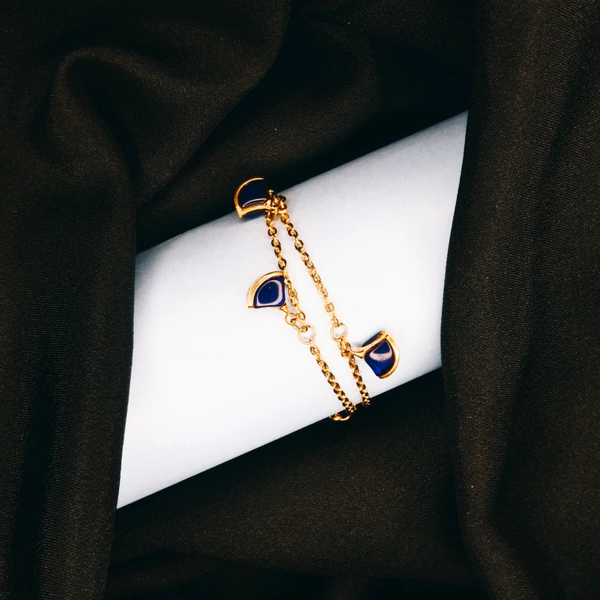 Graceful Adjustable Charm Bracelet – Stylish & Chic Wrist Jewellery for Women & Girls